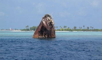 Lhaviyani Atoll
